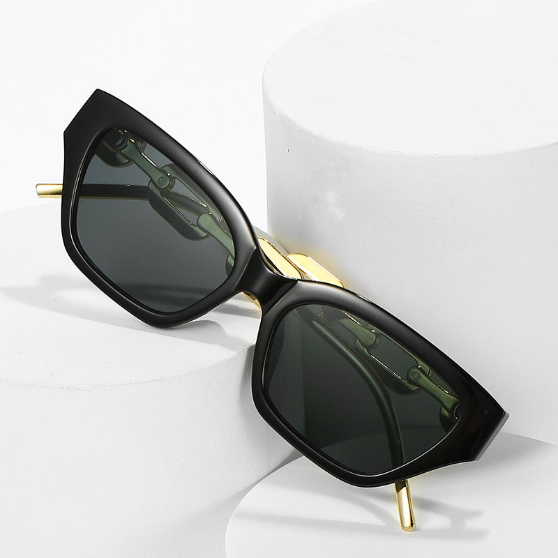 Wholesale Retro Cat-eye Fashion Polygonal Sunshade Small Frame Chain Sunglasses